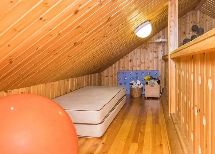 度假居 Munkero By Interhome